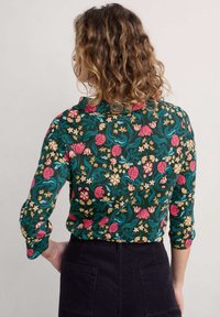Seasalt Cornwall SUNSTREAM - Långärmad tröja - green mirrored floral tehidy