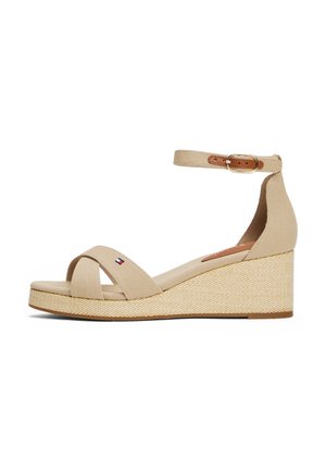 Wedge sandals - horseradish
