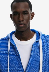 Desigual ZIPPER WITH BRAIDED DESIGN - Cardigan - blue