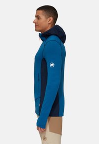 Mammut TAISS LIGHT HOODED JACKET - Giacca sportiva - deep ice marine