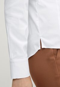 comma Hemdbluse - white