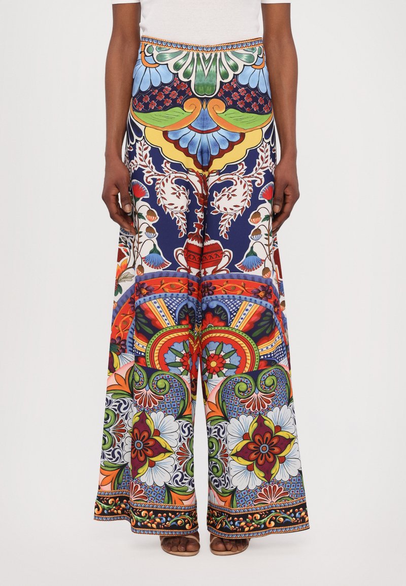 Alice + Olivia ATHENA WIDE LEG PANT - Housut - on the road