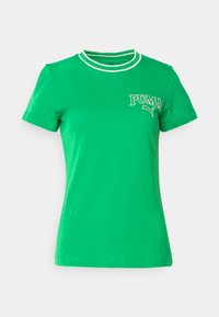 Maglietta verde a maniche corte in cotone. Presenta un colletto a girocollo ribbed con strisce bianche e un piccolo logo bianco sul petto.