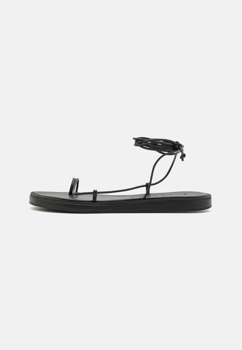 Studio Amelia EMILY WRAP FLAT - Tåsandaler - black