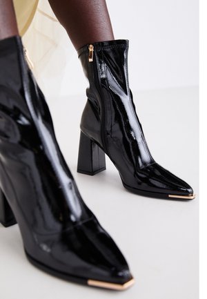 TULIPA - High Heel Stiefelette - black