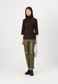ONLY ONLMARLI LIFE LONG  - Strickpullover - chocolate torte