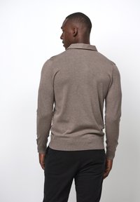 PROFUOMO - Bluzka z długim rękawem