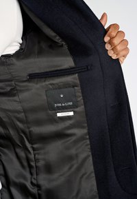 Junk De Luxe NECK  - Abrigo clásico - navy