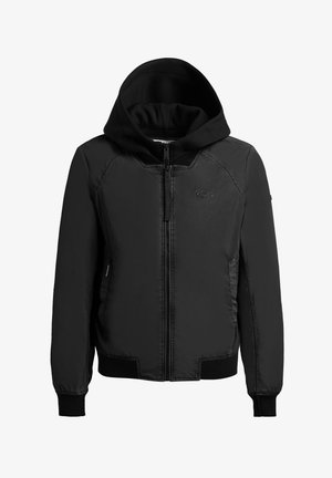 Čierna mikina na zips s kapucňou, dlhými rukávmi, rebrovanými manžetami a lemom, bočnými vreckami a malým vyšívaným logom na hrudi.