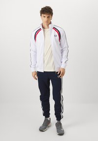 Sergio Tacchini GHIBLI TRACKTOP - Treningsjakke - white/maritime blue/adrenaline rush