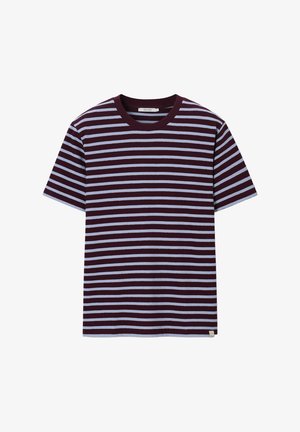 T-shirt à manches courtes avec col rond, rayures horizontales noires et bleu clair, ourlet droit et petite étiquette en bas.