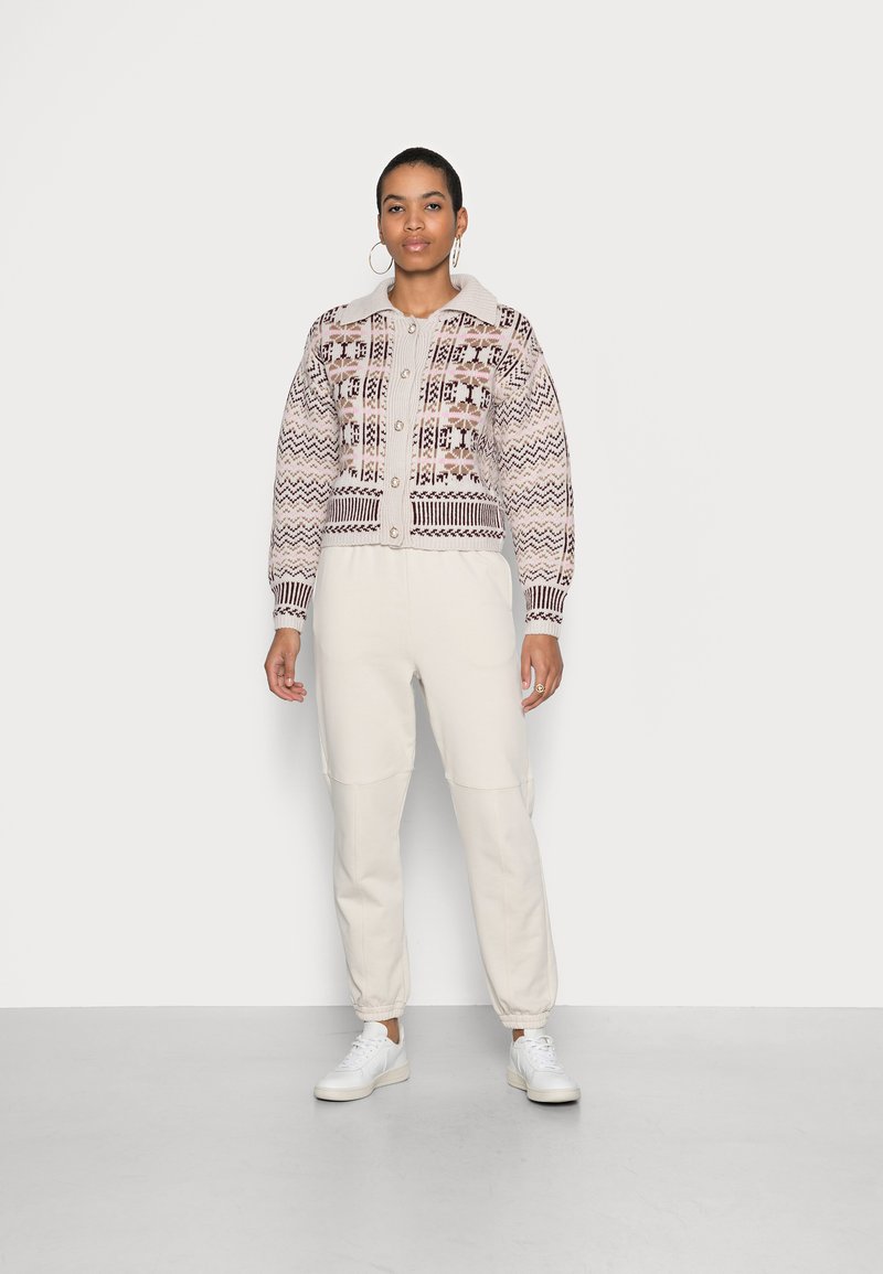Damen Strickjacken | Gestuz MISOL CARDIGAN Strickjacke moonbeam multi/mehrfarbig - MU70137 Damen Strickjacken | Gestuz MISOL CARDIGAN Strickjacke moonbeam multi/mehrfarbig - MU70137