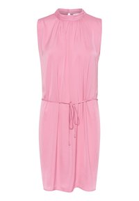 Vestito rosa senza maniche in tessuto morbido, con scollo arricciato, cintura annodata in vita e una texture liscia. Design semplice e versatile.