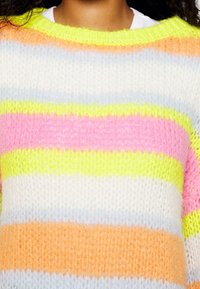 Vero Moda Tall Sweter