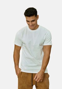 FRILIVIN UNI À COL ROND - T-shirt basique - blanc