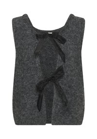 Szary sweter bez rękawów z okrągłym dekoltem i otwartym przodem, ozdobiony dwoma czarnymi wstążkami z weluru na wysokości klatki piersiowej do zapięcia. Miękka tekstura.