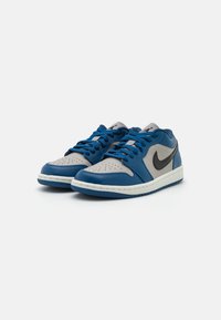 Jordan AIR JORDAN 1 LOW - Sneakers - french blue/black/college grey/sail