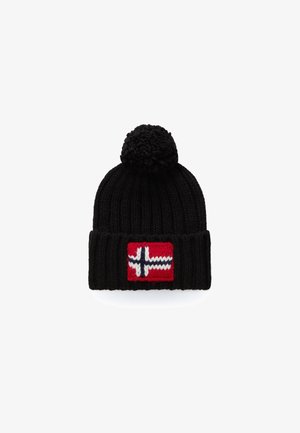 Zwarte gebreide wintermuts met een pompon bovenop en een rood embleem met een wit-blauw kruis op de rand.