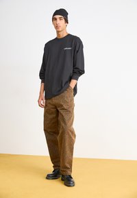 Carhartt WIP SINGLE KNEE PANT - Tygbyxor - tamarind