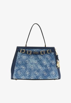 Blaue, gesteppte Denim-Handtasche von Guess mit dunklem Rand, goldenen Schnallendetails, Tragegriff oben und einer Marken-Anhänger an der Seite.