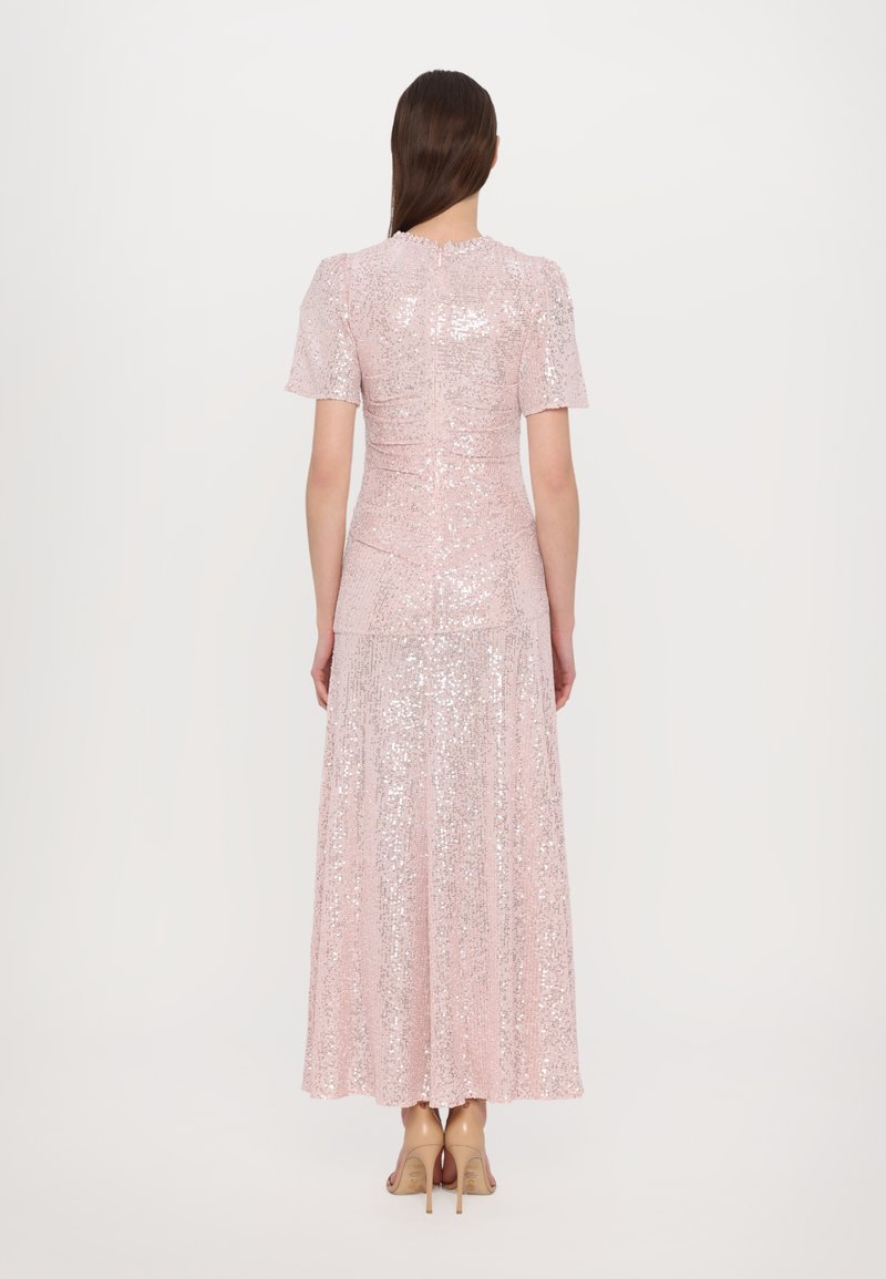 Roze paillettenjurk met korte puffmouwen, aansluitende bodice en vloeiende rok, met een rits aan de achterkant en een textuur uitstraling.