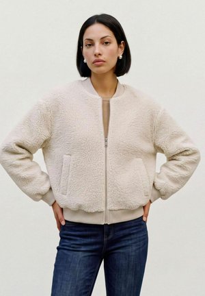 Vero Moda, TEDDY JACKET VMKARLA JACKET - Veste d'hiver - birch