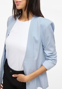 VILA VIHER NEW 3/4 NOOS - Suvejakk - kentucky blue