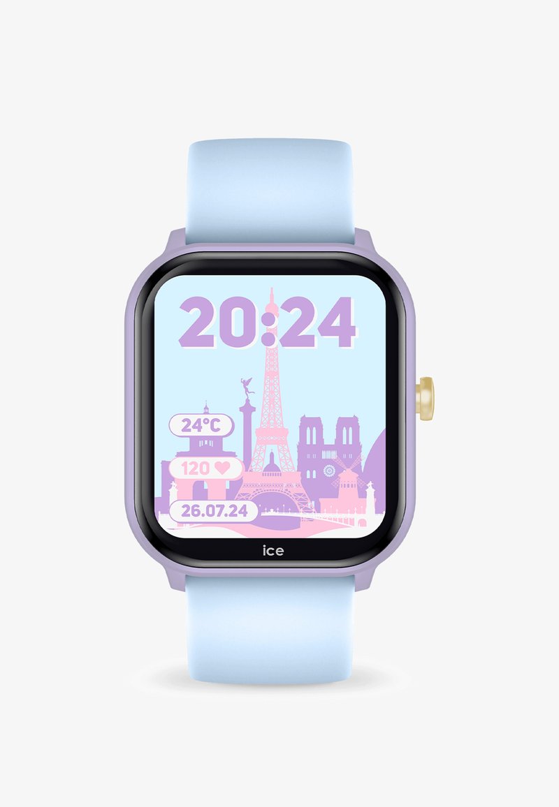 Orologio digitale con un morbido cinturino in silicone blu, bezel viola e un display luminoso che presenta la Torre Eiffel e dati sulla salute in colori pastello.