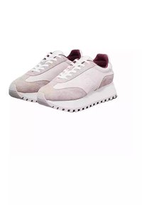 Zapatillas Calvin Klein en rosa claro y blanco. Presenta una parte superior de ante y tela, cordones planos y una suela de goma en forma de cuña texturizada.