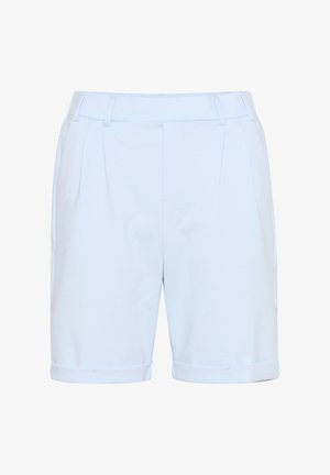 Shorts bleu clair en tissu lisse, avec un devant plat, deux plis et des ourlets roulés. Aucune poche visible ni détails en matériel.