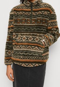BDG Urban Outfitters Fleecetröja - brown