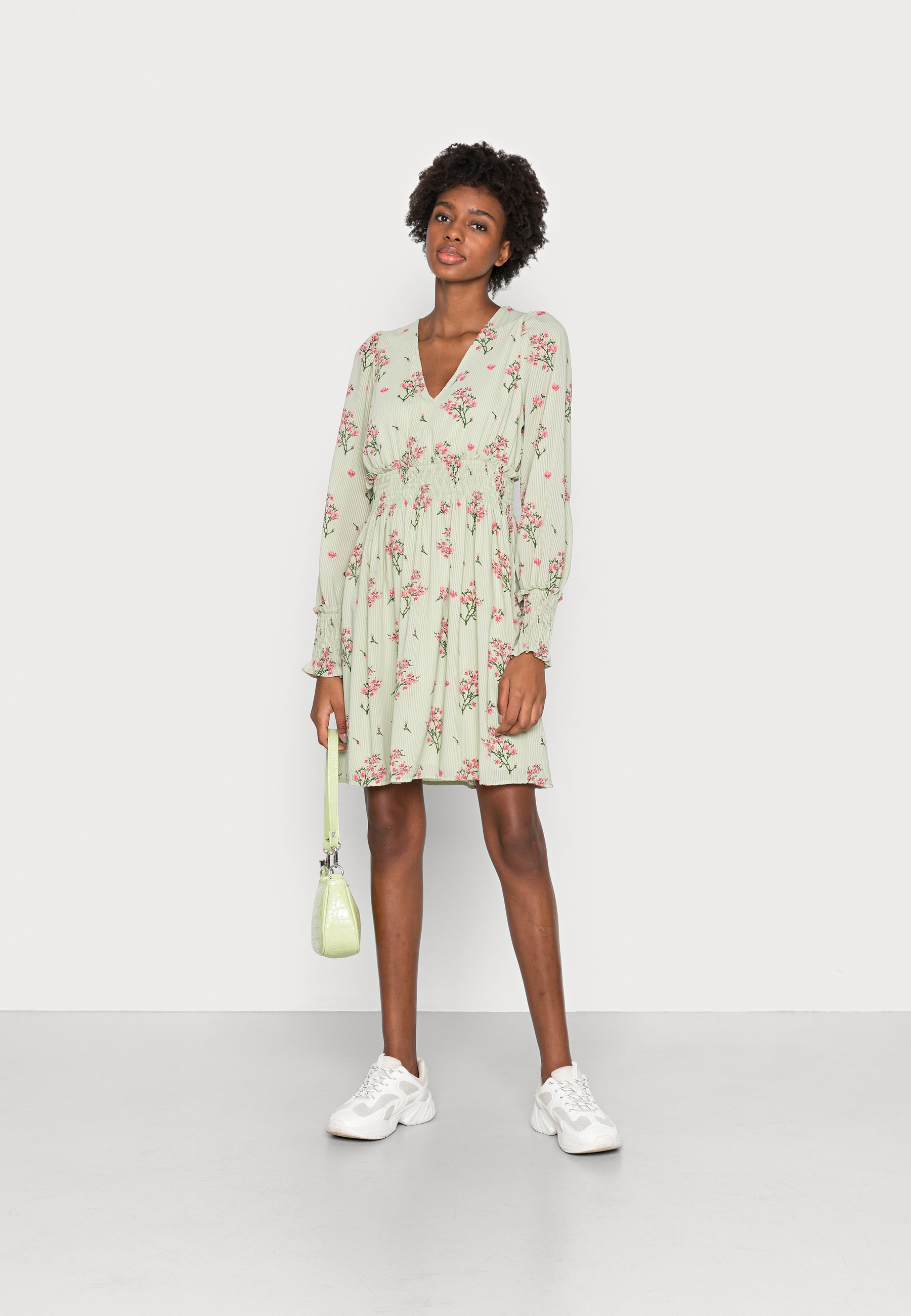 Vero Moda VMROSEA DRESS - Day dress 