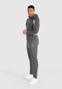 Smilodox MAISON - Træningsbukser - dunkelgrau