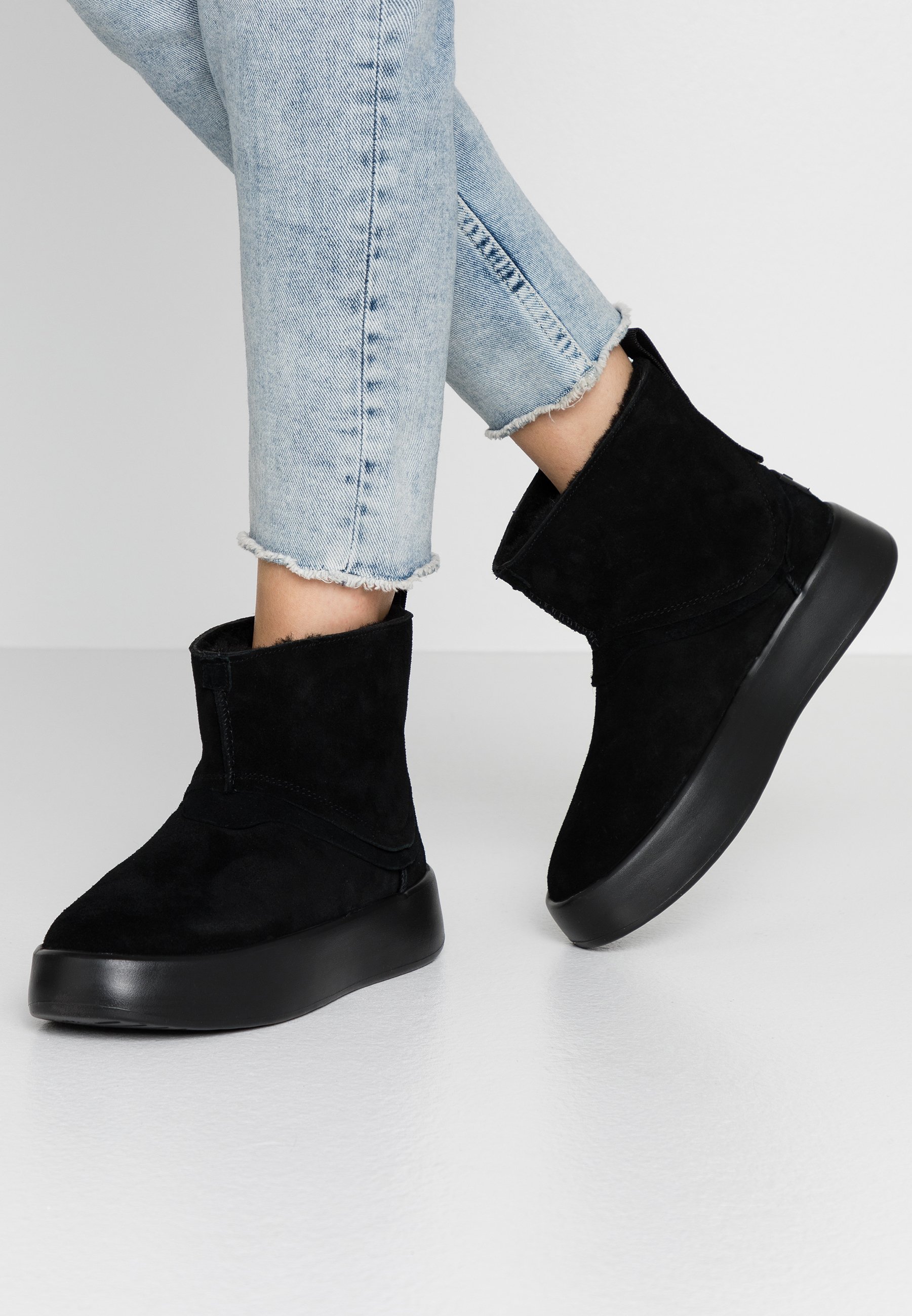 ugg classic boom ugg classic boom
