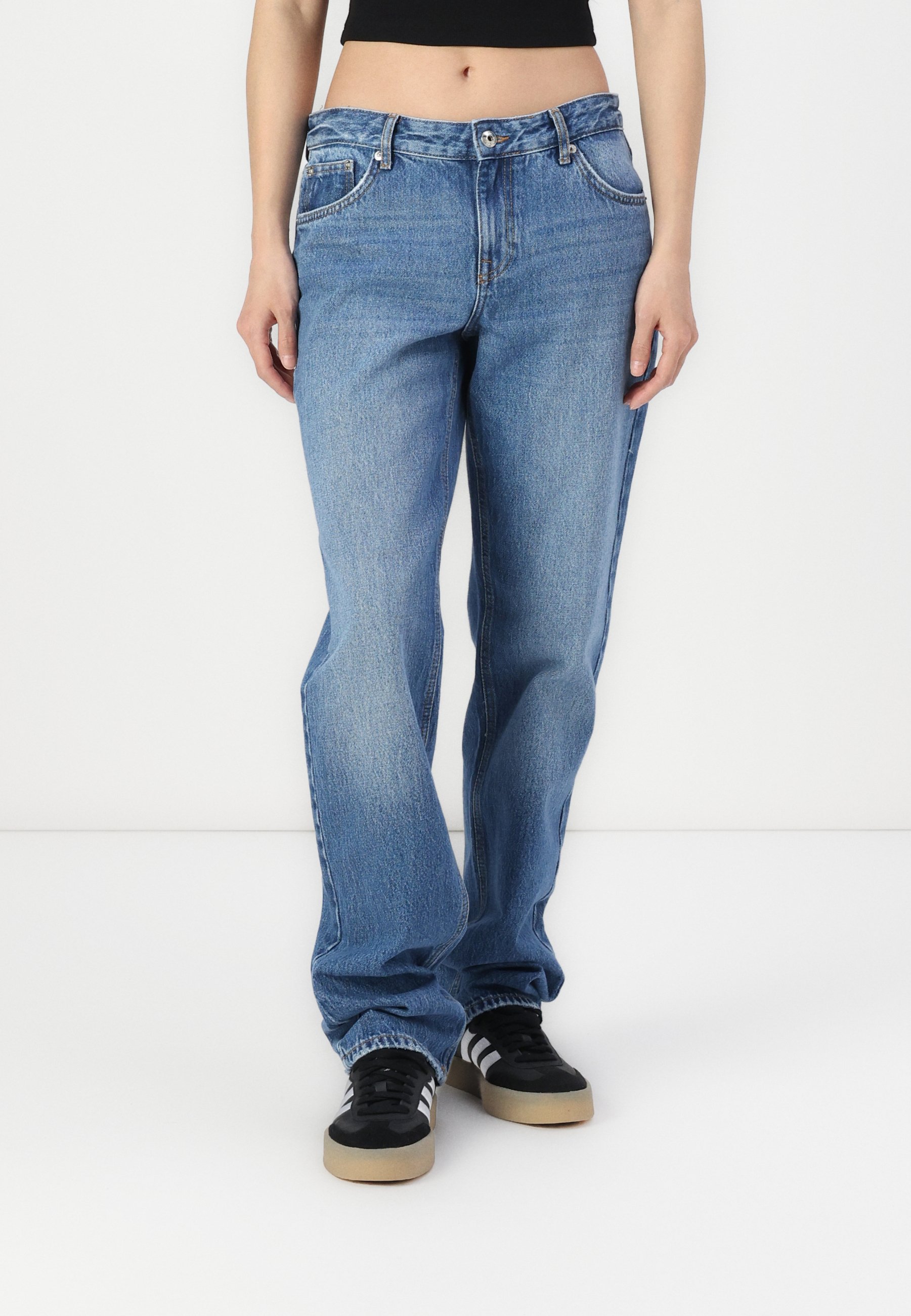 Jeans Femme ONLY Onlbree – Coupe Droite, Taille Basse – Gris Doté – Poches Avant/arrière, Boucles De Ceinture – Fermeture Boutons