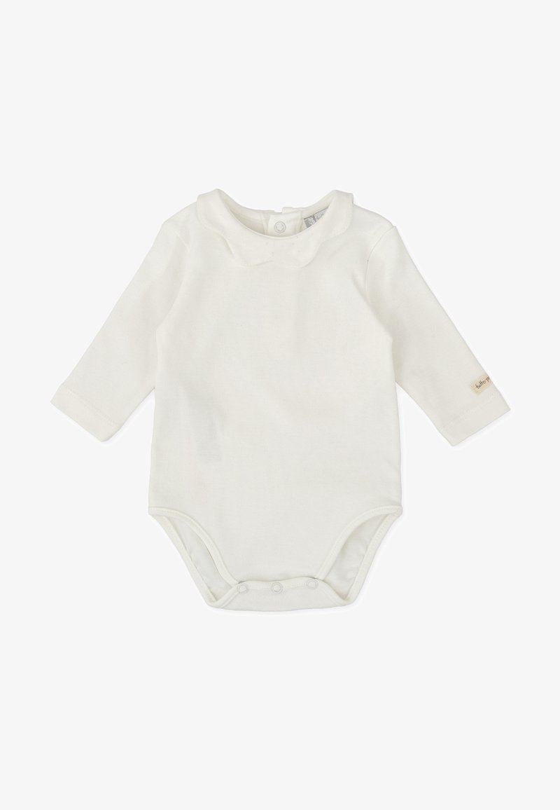 Bodysuit blanco de manga larga para bebé hecho de una tela suave, con un cuello redondeado y cierres a presión en la parte inferior para facilitar el vestirse.