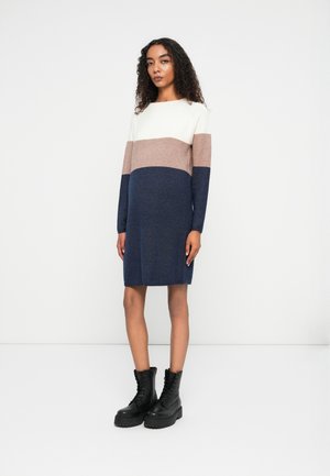 ONLY MATERNITY, OLMLILLO - Рокля тип пуловер - whitecap gray/brownie/martime blue