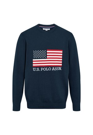 Granatowy sweter z okrągłym dekoltem, z naszywką amerykańskiej flagi i napisem "U.S. POLO ASSN." wyhaftowanym z przodu.