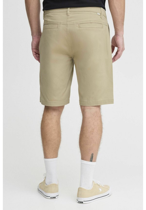 SDKARLO REGULAR FIT - Shorts - dune4
