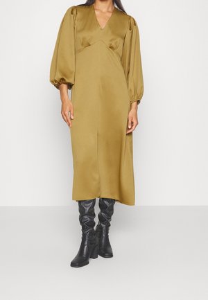Day dress - bronze