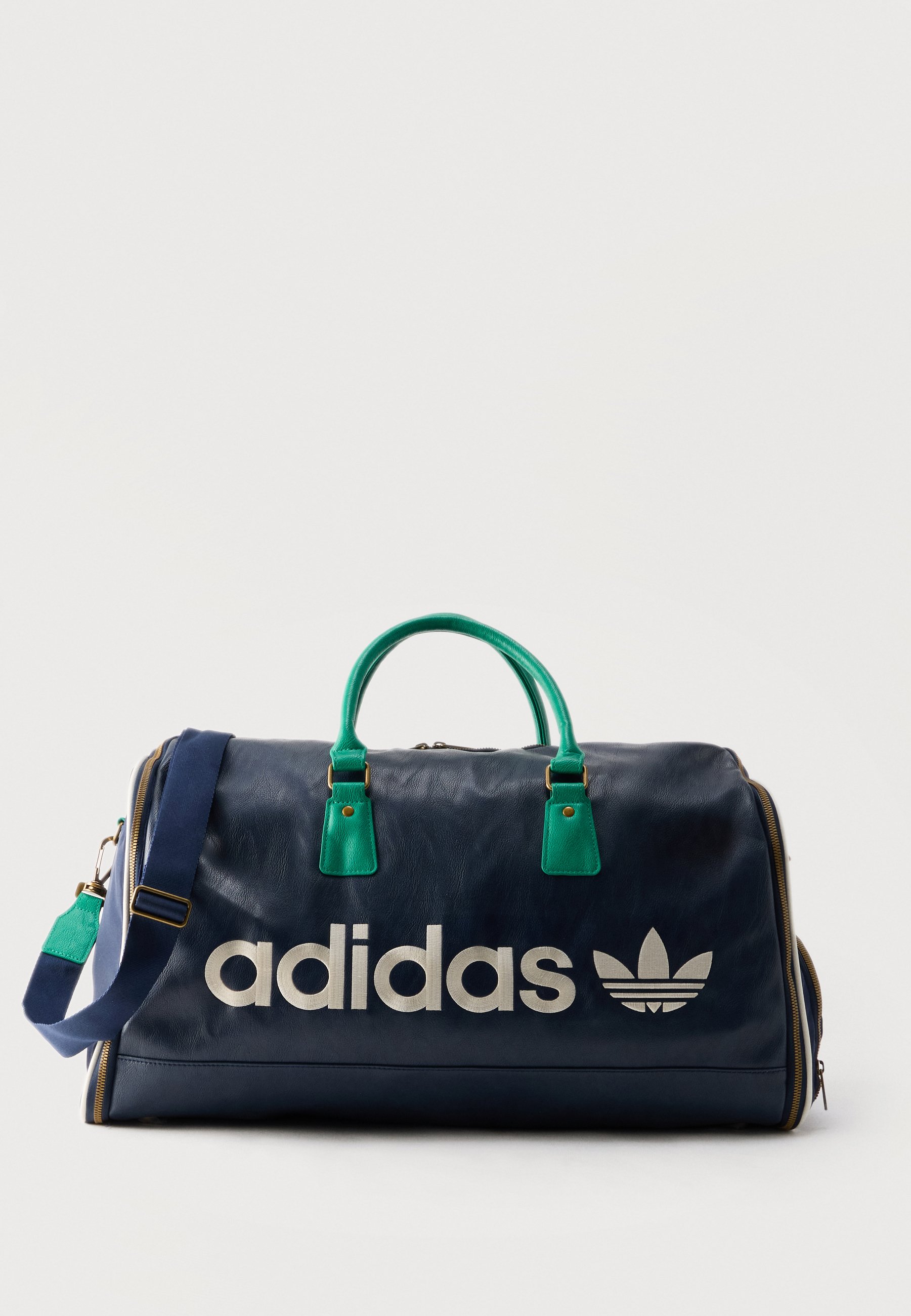 Sports Bag Bolsa Deporte Vintage Adidas Vintage Adidas Sports Bag 14 Original 1980s Red Rare Retro