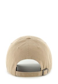 Beige Baseballcap mit einer glatten Stofftextur, gebogenem Schild, verstellbarem Riemen auf der Rückseite und Belüftungslöchern auf der Krone.