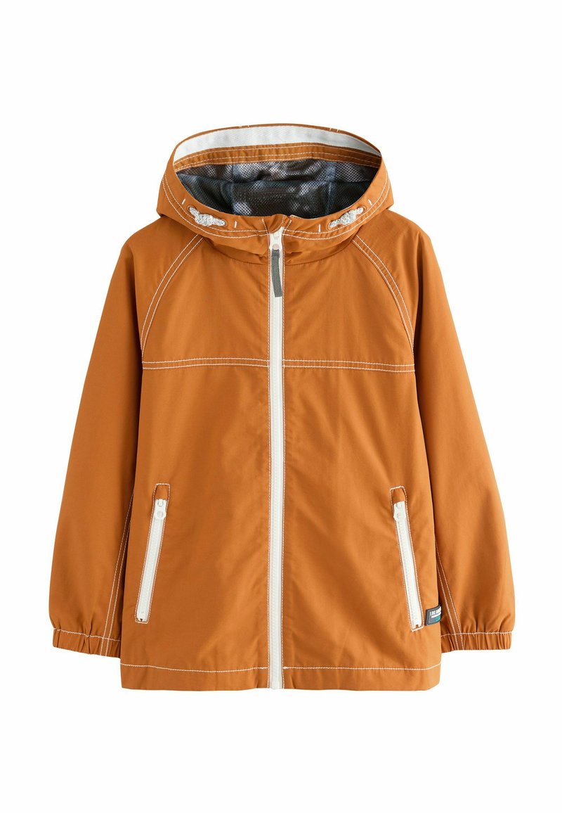 Orangefärgad regnjacka med huva, framzipper, vit sömnad och två zippered sidofickor. Inuti har den ett grått mesh-foder.