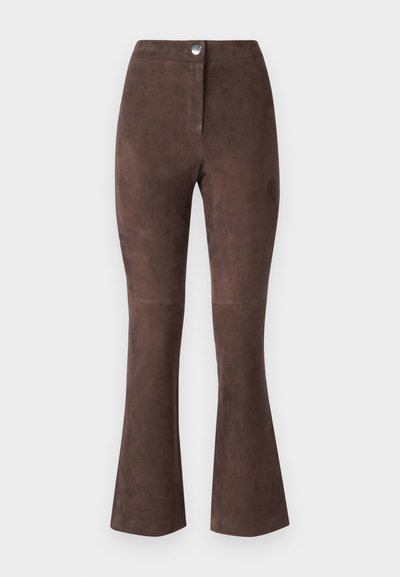 STUDIO ID PANTS - Kožne hlače - brown