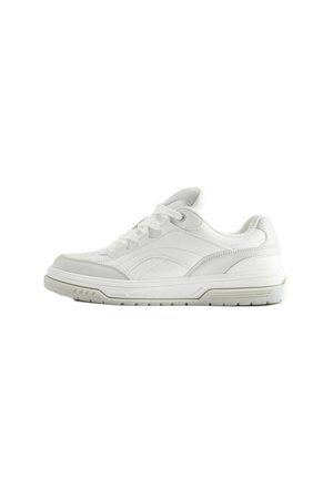 White low-top lace-up sneaker with textured rubber sole and stitched panel details shown from the side on a white background.