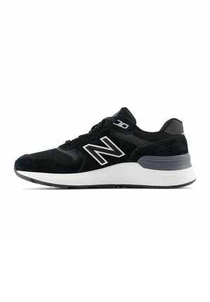 New Balance FRESH FOAM WALKING 880 V7 - Sneakers laag - black black