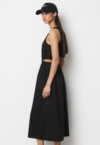 Marc O'Polo DENIM WITH CUTOUTS - Freizeitkleid - black
