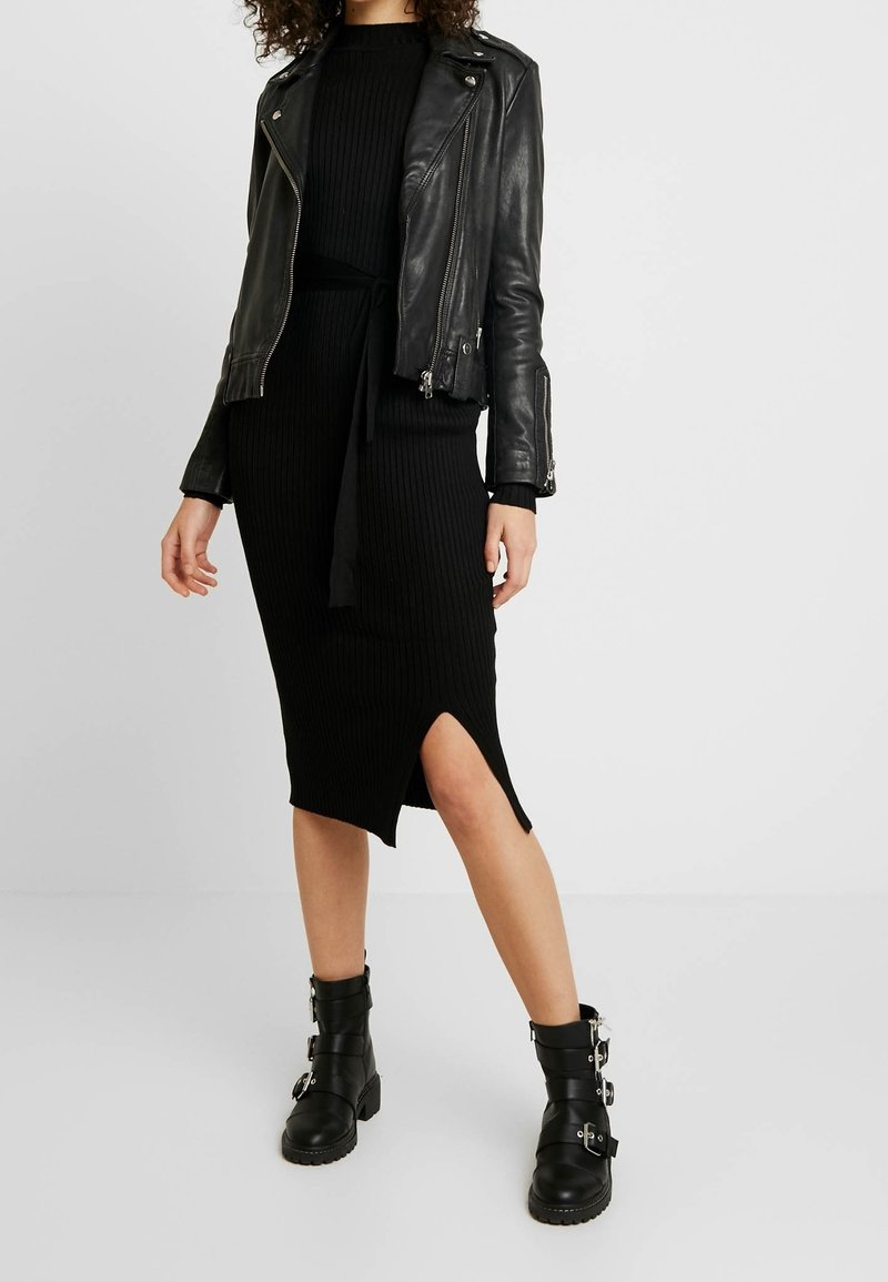 New Look Shift dress - black - (Pre-owned) - Zalando.ie