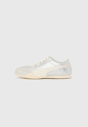 BELLA - Sneakers laag - silver-coloured/frosted ivory