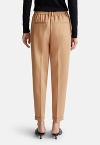 United Colors of Benetton Kalhoty - brown